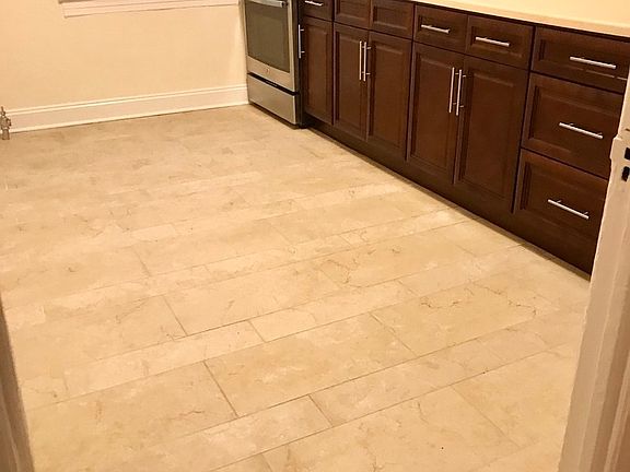 4th image of 47-43 44th St #1R