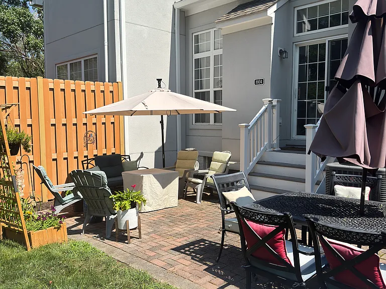 8804 Joshua Ct — Photo 8