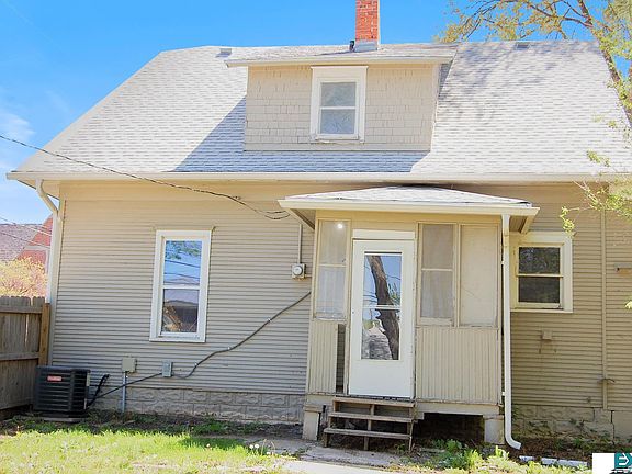 3rd image of 6516 Aylesworth Ave