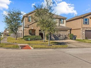 12446 Skyview Manor Dr, Houston, TX 77047