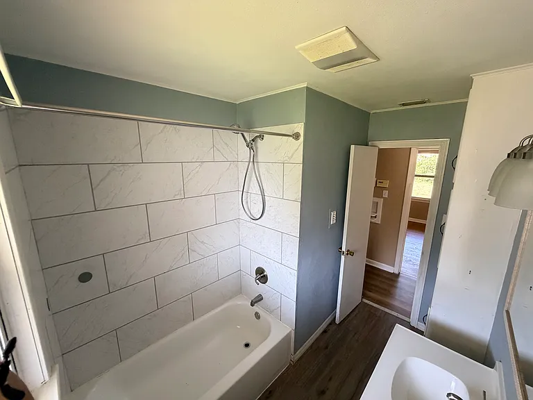 1616 Quin St — Photo 6