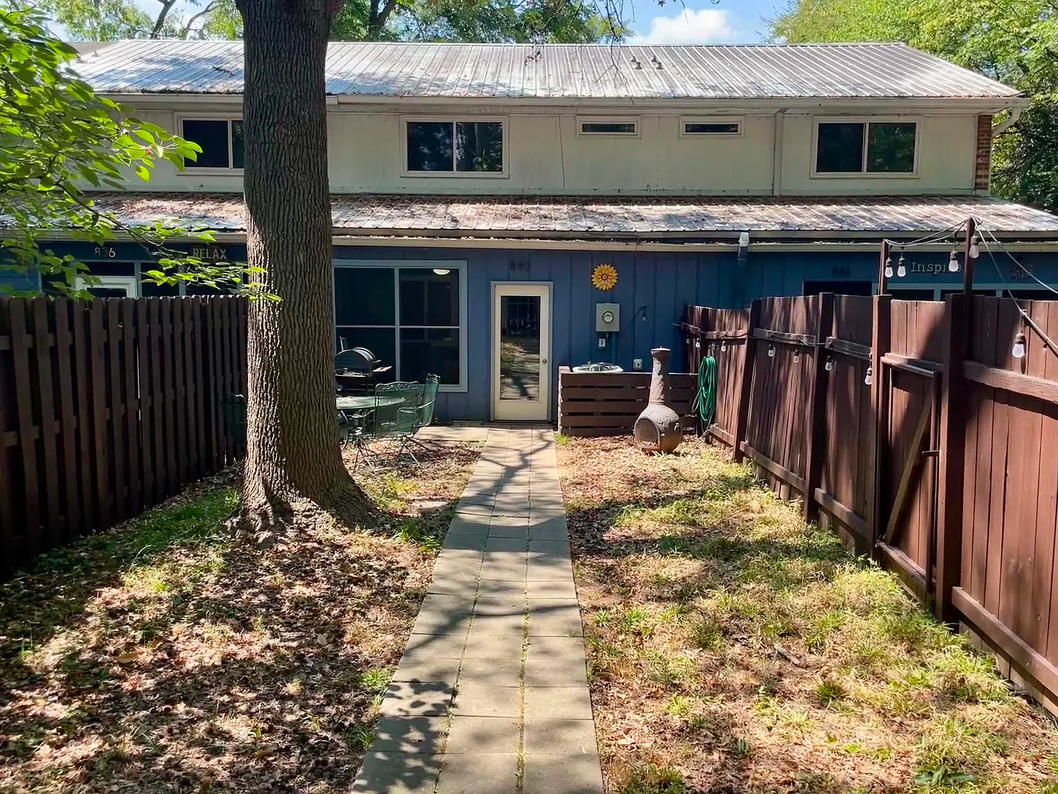 2 bed, 1.5 bath, 1174 sqft, $3,000 — Photo 2
