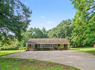 230 Powder Springs St #A/B, Hiram, GA 30141