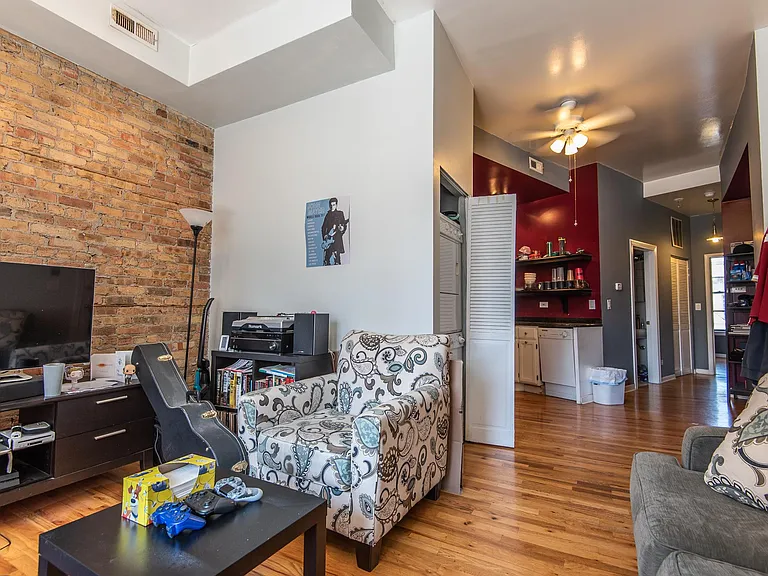 4403 N Broadway St #2 — Photo 6