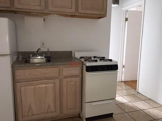 Rented by Best Apartments North Inc | media 32