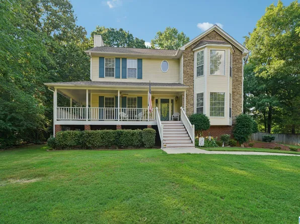 150 Grove Hill Dr, Alabaster, AL 35007