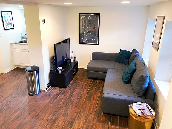 5th image of 2443 N Ashland Ave