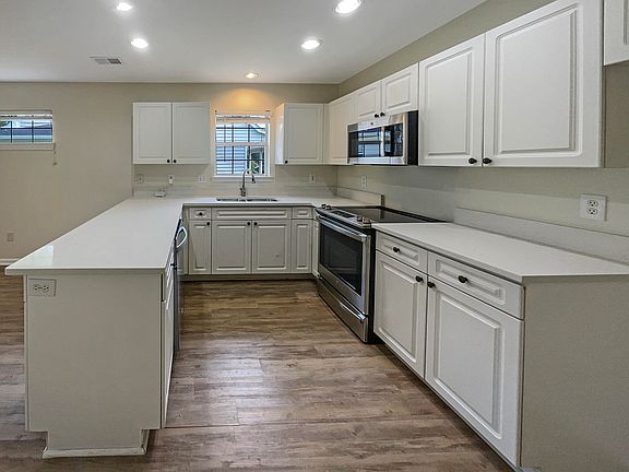2nd image of 1636 Baltusrol Ln