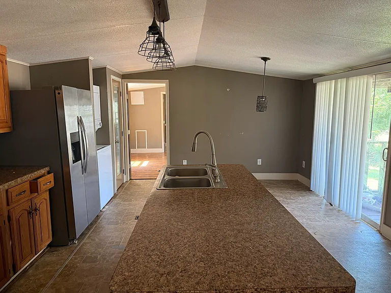 11295 Cedar Dr — Photo 4