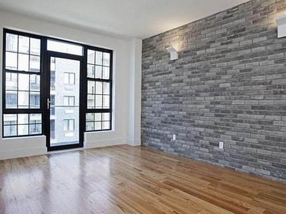 4th image of 376 Franklin Ave APT 5A