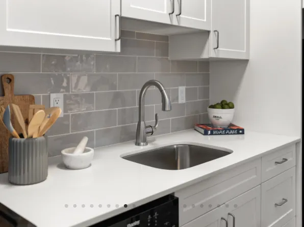 211 Park Dr APT 24, Boston, MA 02215