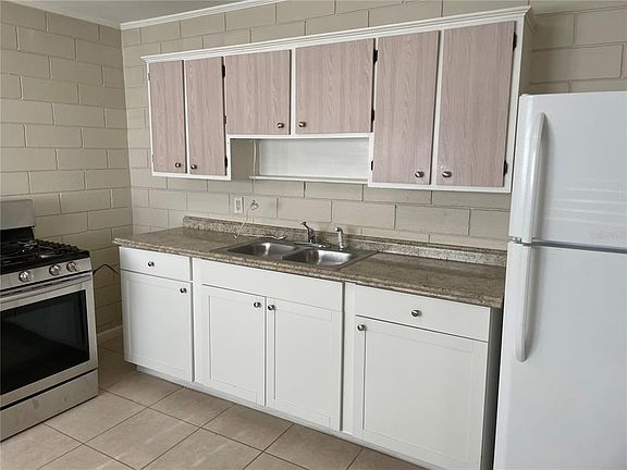 3rd image of 5121-5115 UPSON AVENUE