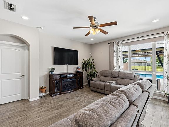 2nd image of 5260 Lost Creek Ln