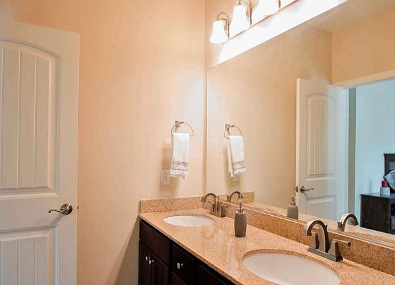 3rd image of 2 Saddle Way APT 1