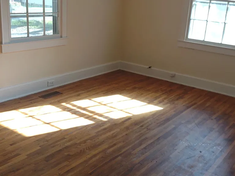 816 Walnut St — Photo 5