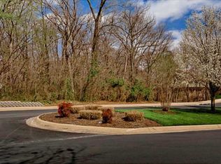 601 Tunbridge Dr, Bentonville, AR 72712