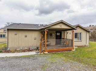 12 Mount Adams View Rd, Lyle, WA 98635