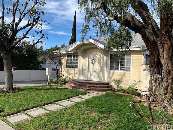 5th image of 10849 Blix St