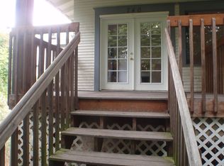 740 N Forest St, Bellingham, WA 98225
