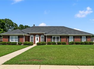 12005 Peachtree Dr, Northport, AL 35475
