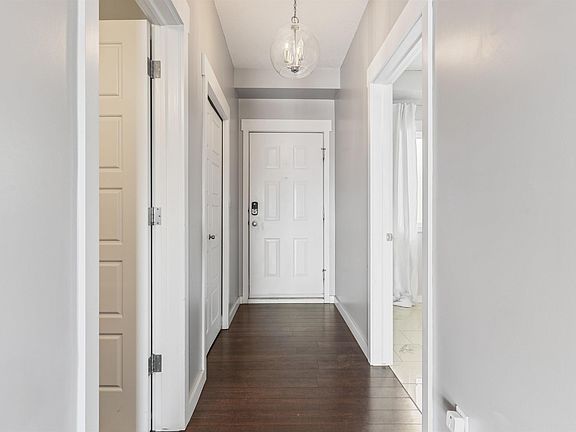 4th image of 11425 105th Ave NW #510