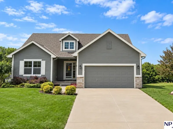 16 Boxelder St, Council Bluffs, IA 51503