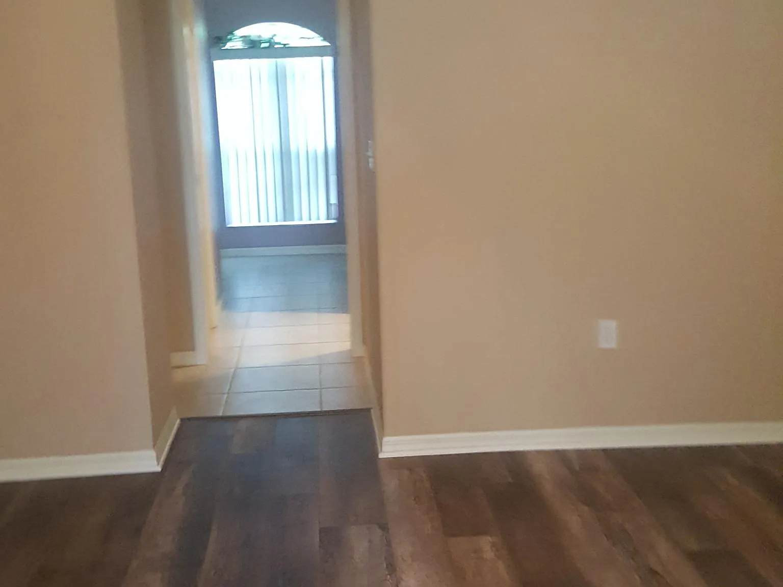 3 bed, 1811 sqft, $2,800 — Photo 2