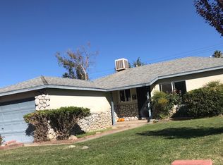 1045 W Avenue J7, Lancaster, CA 93534