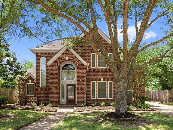 3rd image of 12503 Brookhaven Park Circle