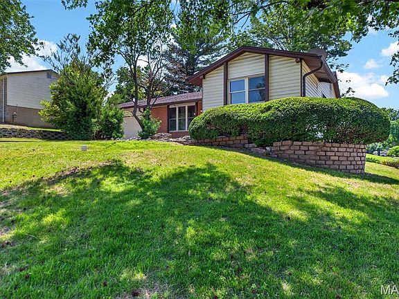 3rd image of 3297 Gwengreen Dr