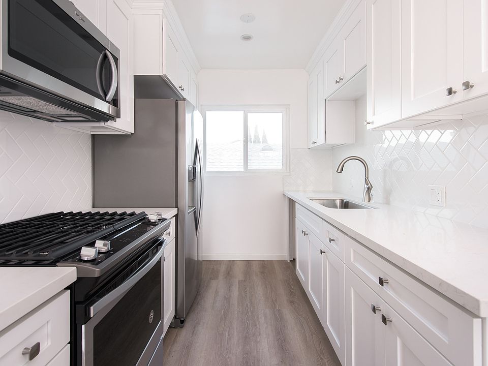 1st image of Walsh Ave #6