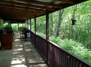 7760 Canada Rd, Tuckasegee, NC 28783