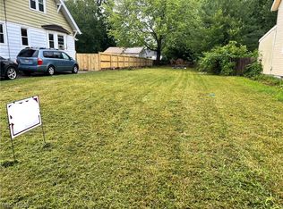 235 Spruce St, Elyria, OH 44035