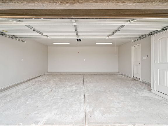 2nd image of 8907 N County Road 3200