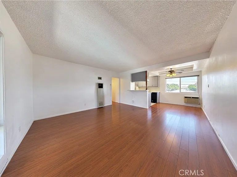 1208 S Marengo Ave #Q — Photo 3