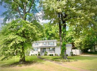 1606 Woodridge Rd, Tuscaloosa, AL 35406