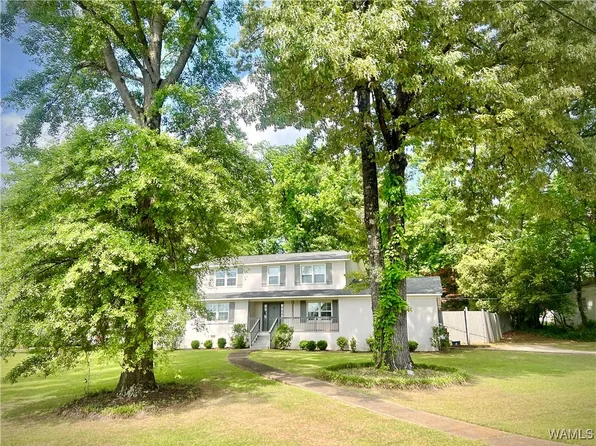 1606 Woodridge Rd, Tuscaloosa, AL 35406