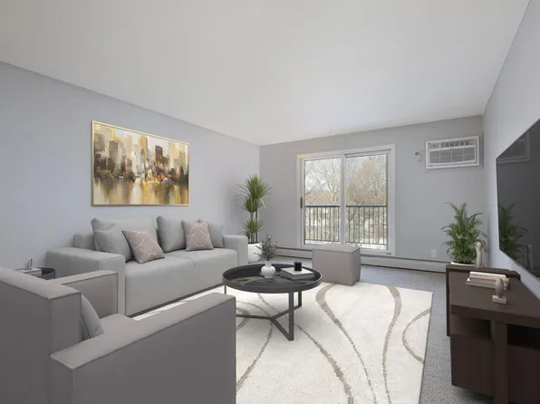 35 Nathan Ln N APT 203, Plymouth, MN 55441