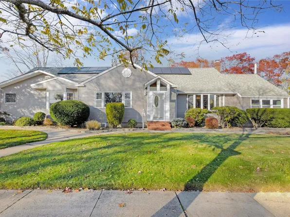 215 Boston Avenue, Massapequa, NY 11758