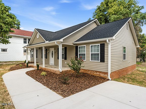 3rd image of 213 Rice Street