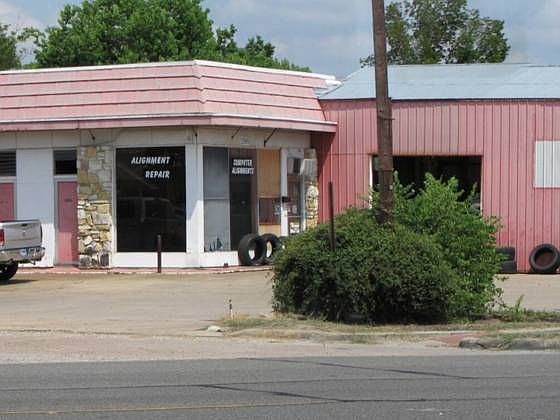 1st image of 1505 Texas Ave