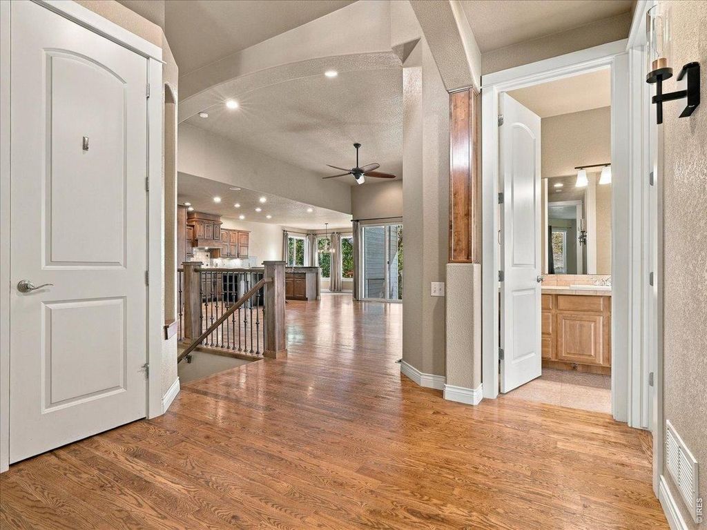 3229 Muskrat Creek Dr