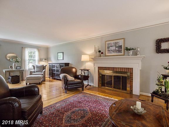 3rd image of 9500 Ferry Harbour Ct
