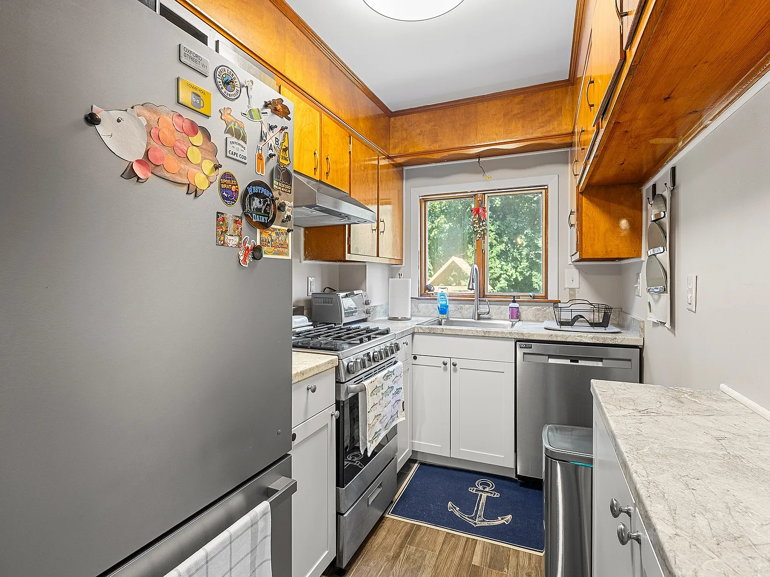 3 bed, 1050 sqft, $2,250 — Photo 4