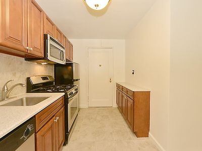 6505 Yellowstone Blvd APT 2C, Forest Hills, NY, 11375