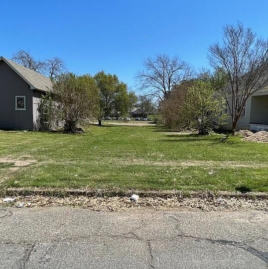 2nd image of 2306 Washington Ave
