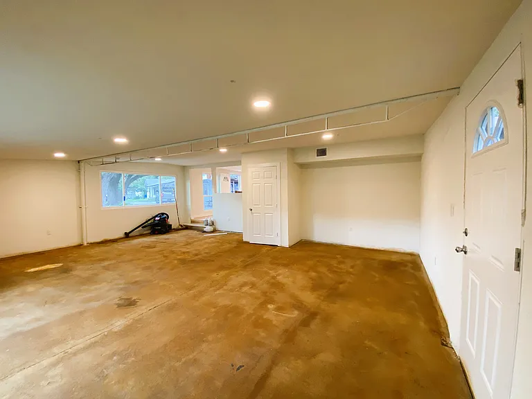 201 Harmons Way #B — Photo 18
