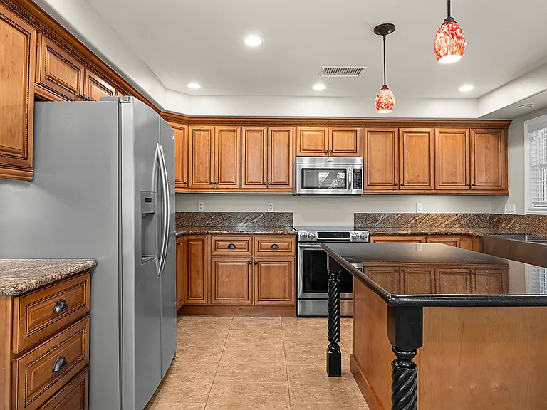 885 Eldorado Dr — Photo 17