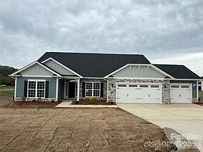 1st image of 1345 Gardenia Dr #35
