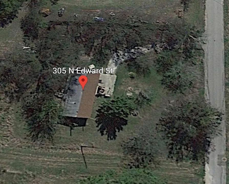 2nd image of 305 N Edward St